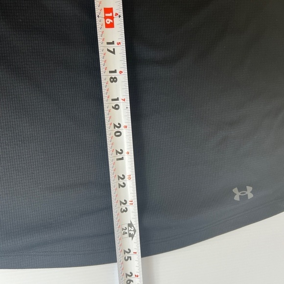 Under Armour Run Vented Women’s shirt black XL - Picture 9 of 15
